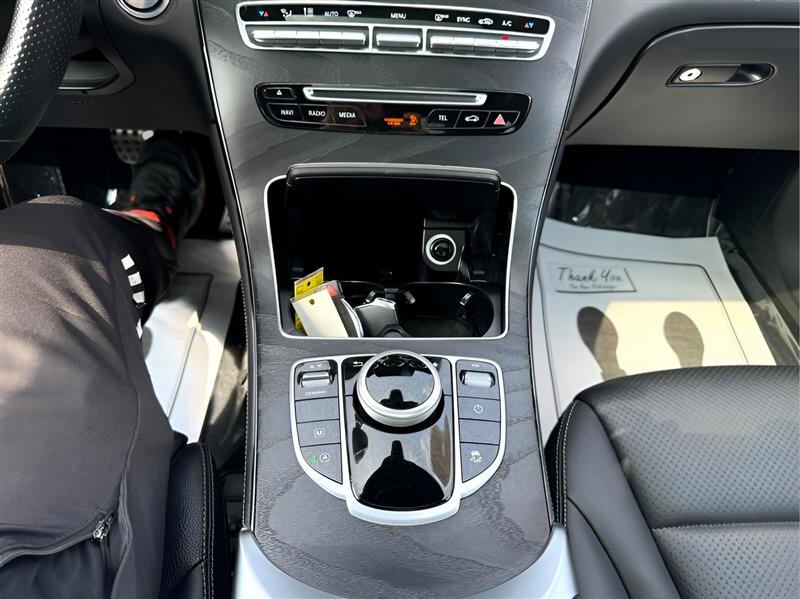 Mercedes-Benz GLC-Class GLC300 2019 Mercedes-Benz GLC-Class GLC300 2019