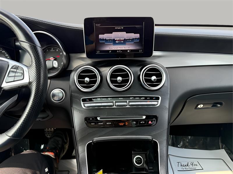 Mercedes-Benz GLC-Class GLC300 2019 Mercedes-Benz GLC-Class GLC300 2019