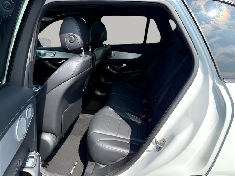 Mercedes-Benz GLC-Class GLC300 2019 Mercedes-Benz GLC-Class GLC300 2019