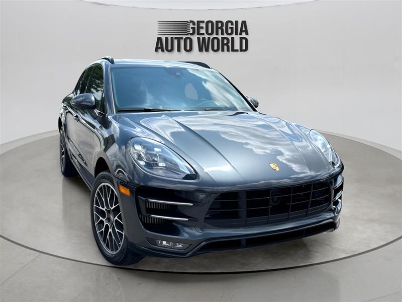 Porsche Macan Turbo 2017 Porsche Macan Turbo 2017