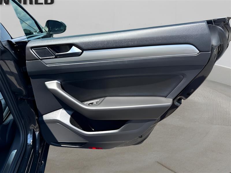 Volkswagen Arteon SEL R-Line 4MOTION 2020 Volkswagen Arteon SEL R-Line 4MOTION 2020