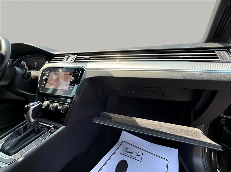 Volkswagen Arteon SEL R-Line 4MOTION 2020 Volkswagen Arteon SEL R-Line 4MOTION 2020