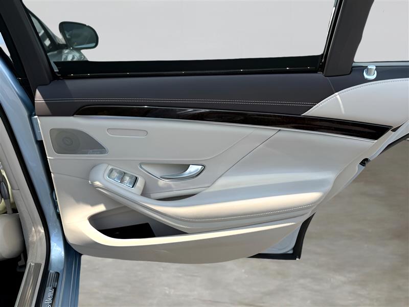 Mercedes-Benz S-Class S560 2018 Mercedes-Benz S-Class S560 2018