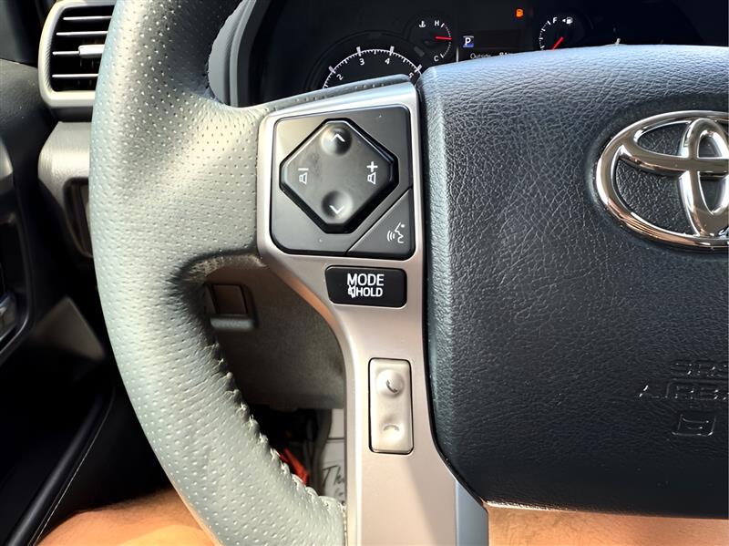 Toyota 4Runner SR5 Premium 4WD 2021 Toyota 4Runner SR5 Premium 4WD 2021