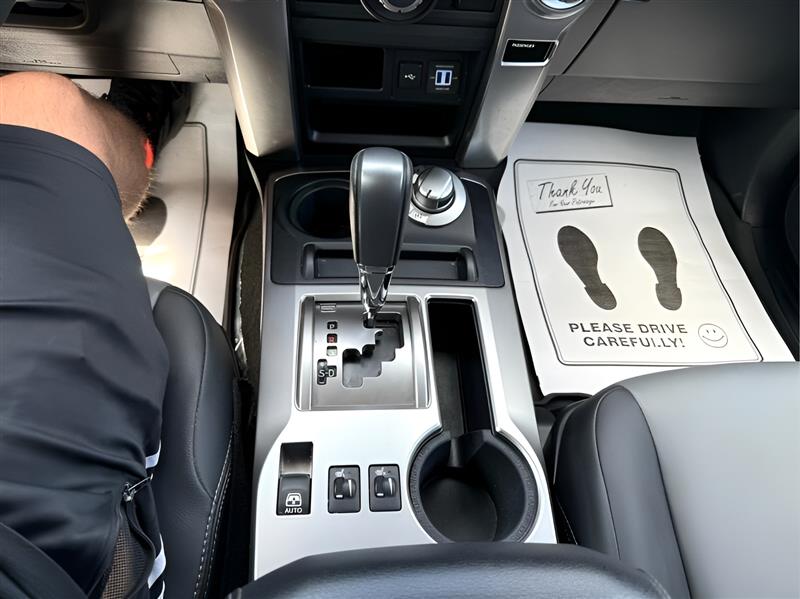 Toyota 4Runner SR5 Premium 4WD 2021 Toyota 4Runner SR5 Premium 4WD 2021