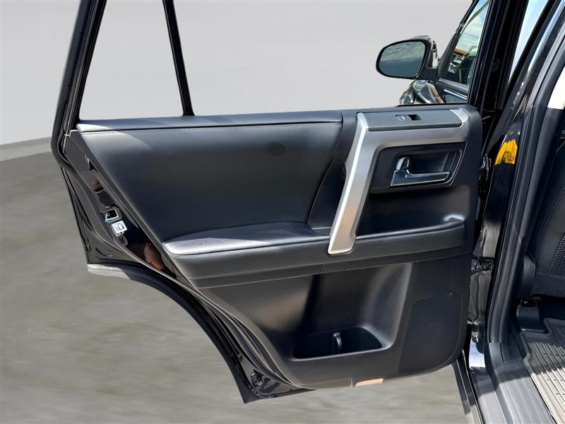 Toyota 4Runner SR5 Premium 4WD 2021 Toyota 4Runner SR5 Premium 4WD 2021