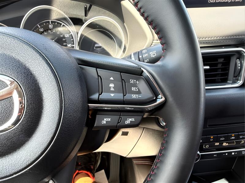 Mazda CX-5 2.5 S Carbon Edition AWD 2023 Mazda CX-5 2.5 S Carbon Edition AWD 2023