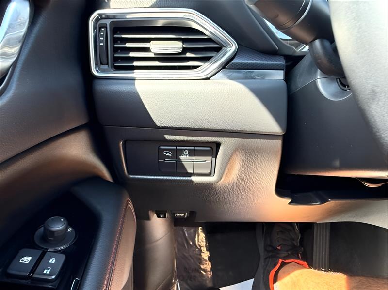 Mazda CX-5 2.5 S Carbon Edition AWD 2023 Mazda CX-5 2.5 S Carbon Edition AWD 2023