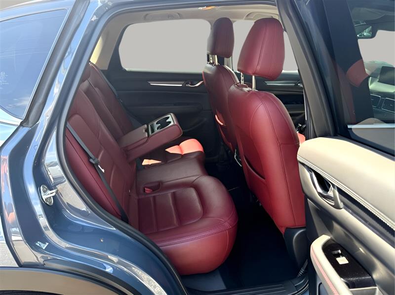 Mazda CX-5 2.5 S Carbon Edition AWD 2023 Mazda CX-5 2.5 S Carbon Edition AWD 2023