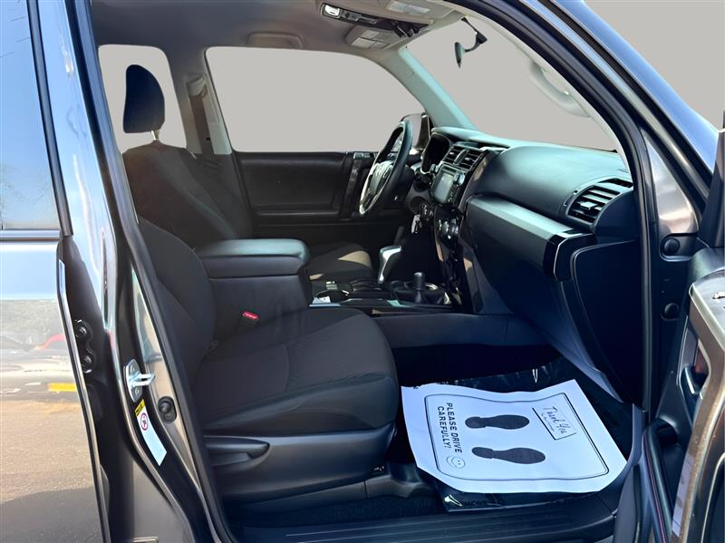 Toyota 4Runner  2019 Toyota 4Runner  2019