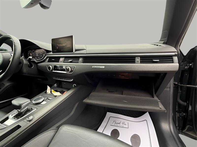 Audi A5 Premium Plus S-Line Sportback quattro 2018 Audi A5 Premium Plus S-Line Sportback quattro 2018