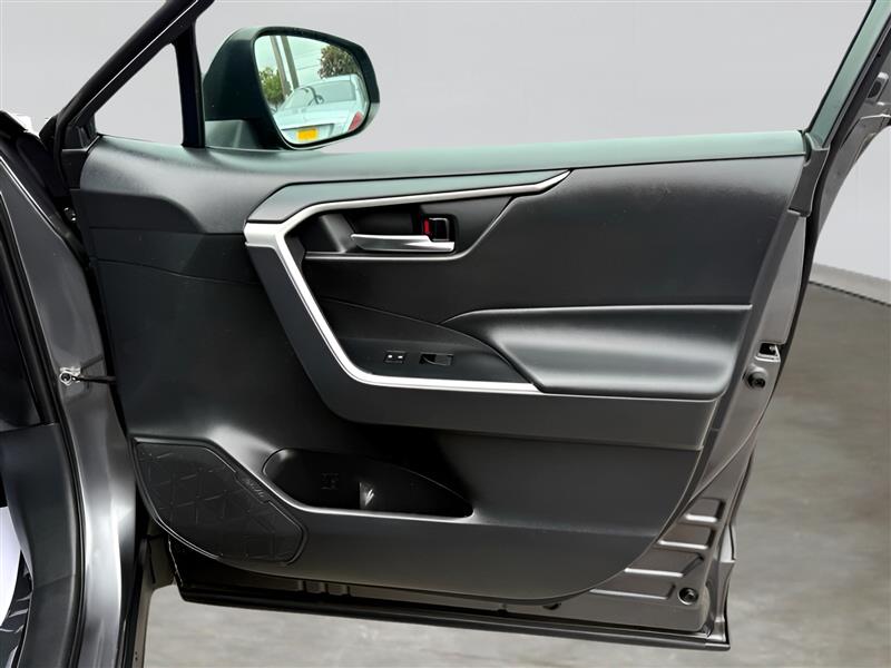 Toyota RAV4 XLE 2019 Toyota RAV4 XLE 2019