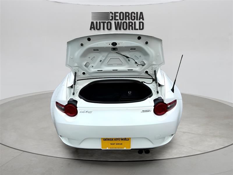 Mazda MX-5 Miata RF  2017 Mazda MX-5 Miata RF  2017