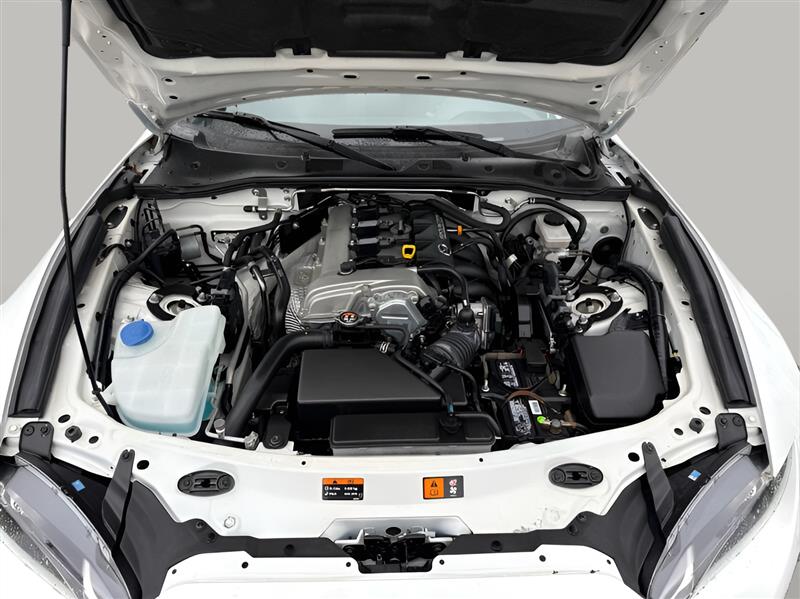 Mazda MX-5 Miata RF  2017 Mazda MX-5 Miata RF  2017