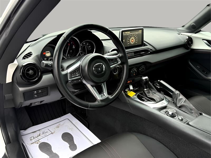 Mazda MX-5 Miata RF  2017 Mazda MX-5 Miata RF  2017