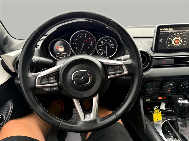 Mazda MX-5 Miata RF  2017 Mazda MX-5 Miata RF  2017