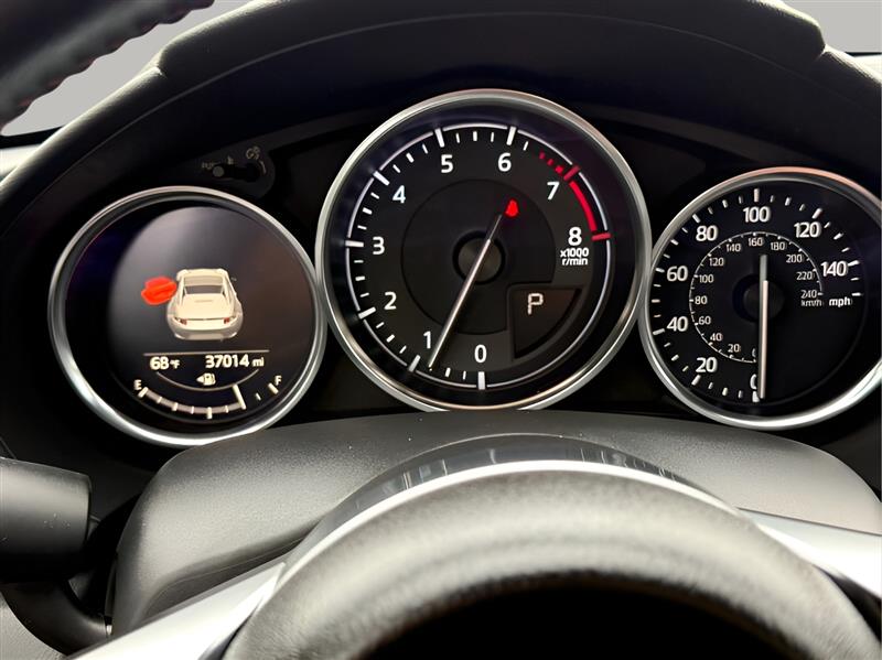 Mazda MX-5 Miata RF  2017 Mazda MX-5 Miata RF  2017