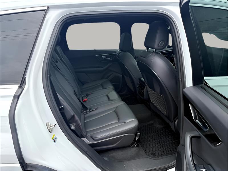 Audi Q7 Premium Plus 55 TFSI quattro 2021 Audi Q7 Premium Plus 55 TFSI quattro 2021