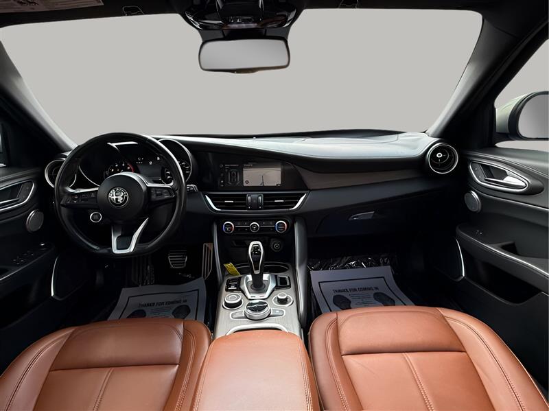 Alfa Romeo Giulia Ti 2022 Alfa Romeo Giulia Ti 2022