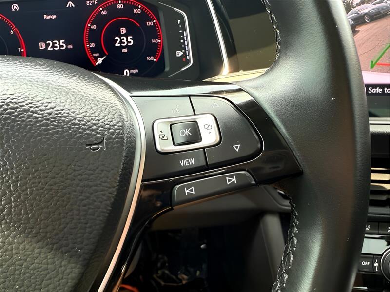 Volkswagen Jetta 1.4T SEL 8A 2019 Volkswagen Jetta 1.4T SEL 8A 2019