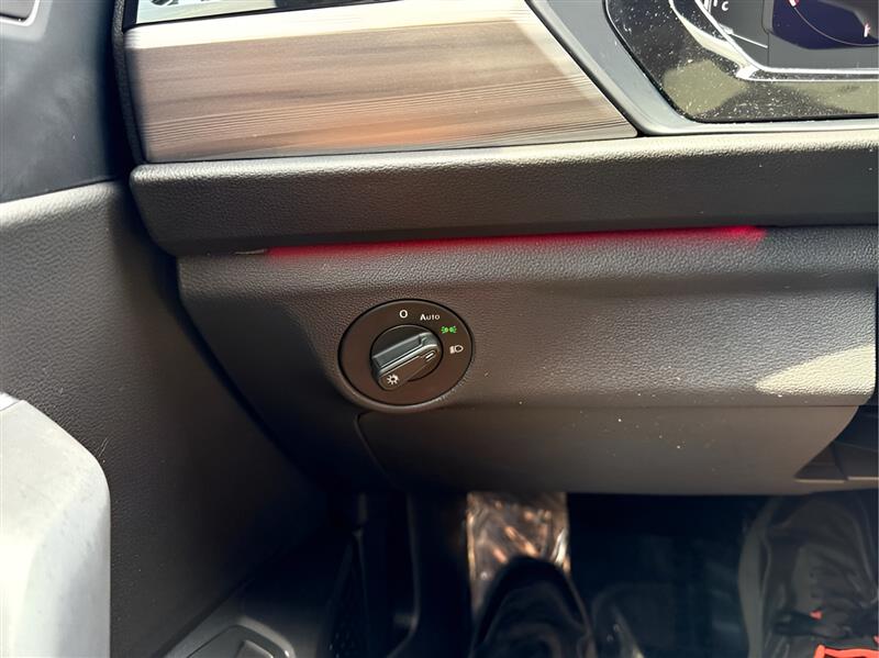 Volkswagen Jetta 1.4T SEL 8A 2019 Volkswagen Jetta 1.4T SEL 8A 2019