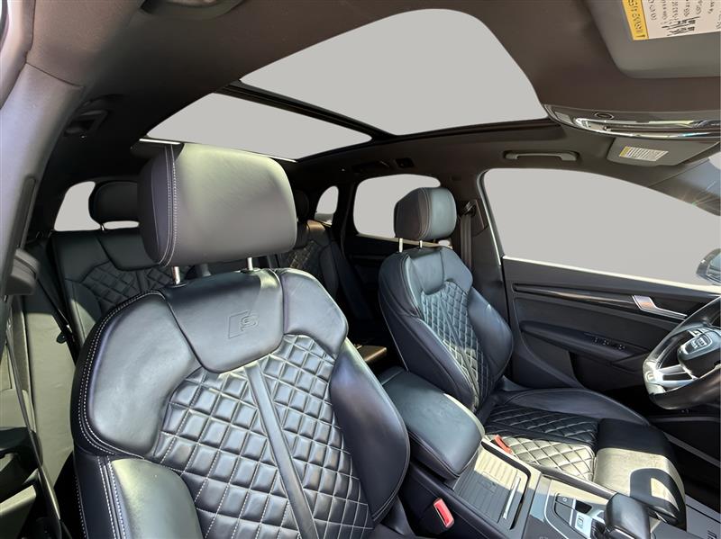 Audi SQ5 3.0T Premium Plus quattro 2020 Audi SQ5 3.0T Premium Plus quattro 2020
