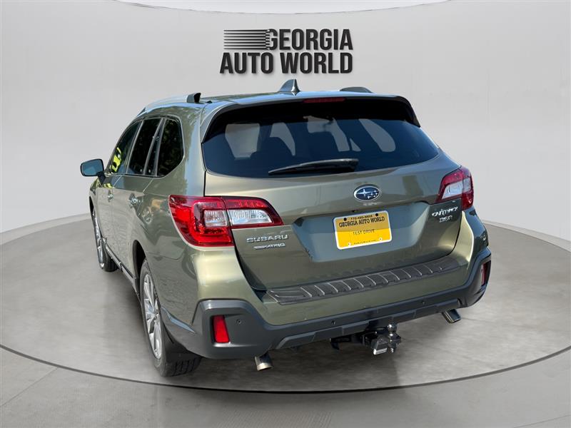 Subaru Outback 3.6R Touring 2018 Subaru Outback 3.6R Touring 2018