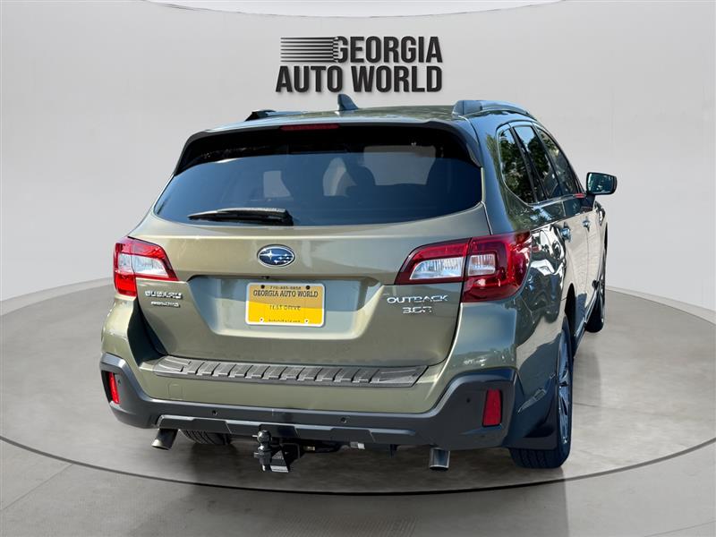 Subaru Outback 3.6R Touring 2018 Subaru Outback 3.6R Touring 2018