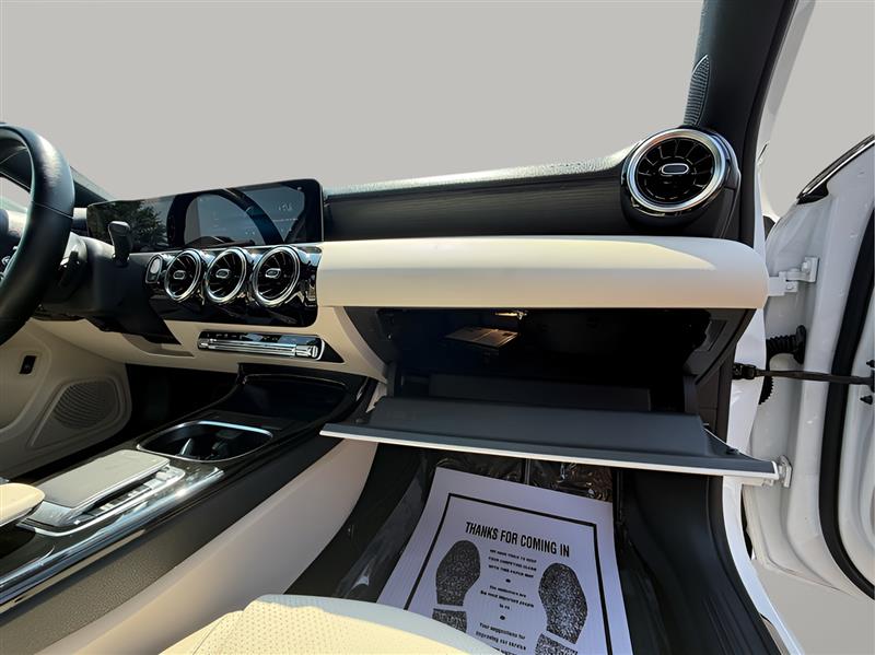 Mercedes-Benz A-Class A 220 4MATIC 2019 Mercedes-Benz A-Class A 220 4MATIC 2019