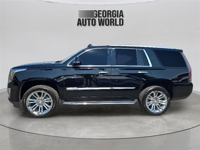 Cadillac Escalade Luxury 2WD 2017 Cadillac Escalade Luxury 2WD 2017