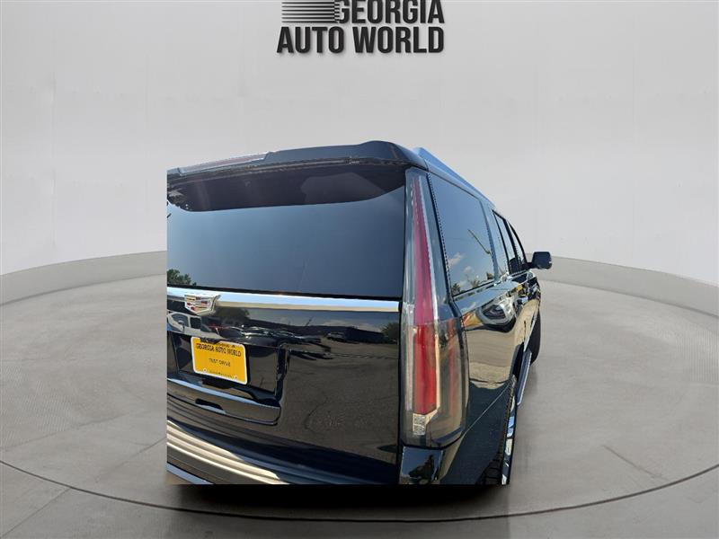 Cadillac Escalade Luxury 2WD 2017 Cadillac Escalade Luxury 2WD 2017