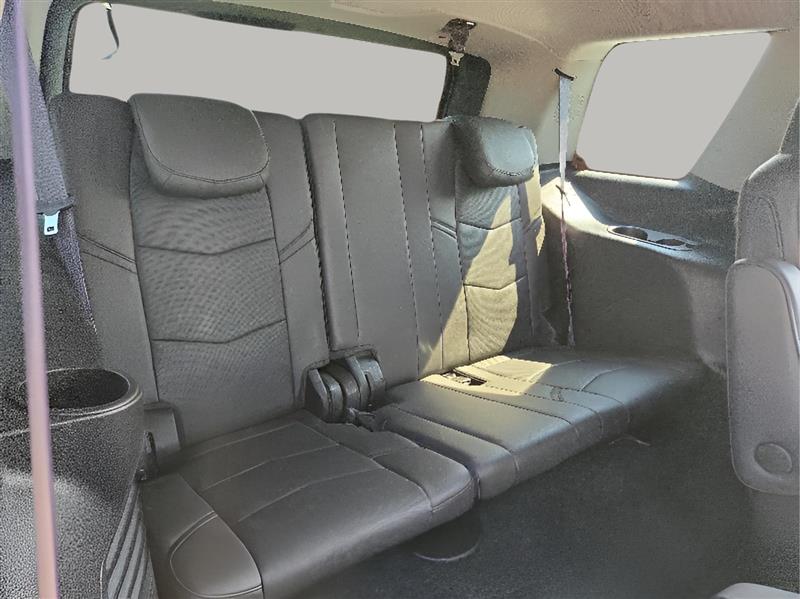 Cadillac Escalade Luxury 2WD 2017 Cadillac Escalade Luxury 2WD 2017