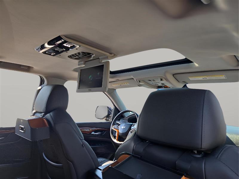 Cadillac Escalade Luxury 2WD 2017 Cadillac Escalade Luxury 2WD 2017