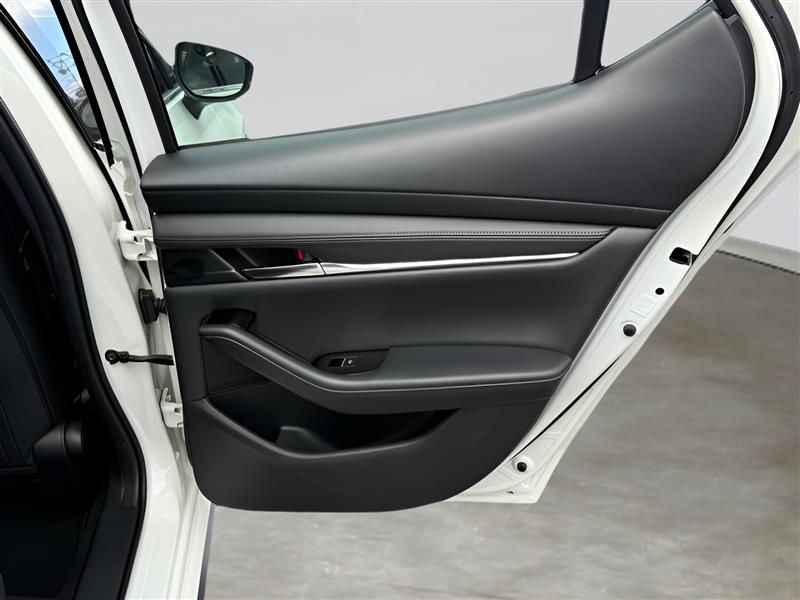 Mazda MAZDA3 2.5 Turbo Hatchback AWD 2021 Mazda MAZDA3 2.5 Turbo Hatchback AWD 2021