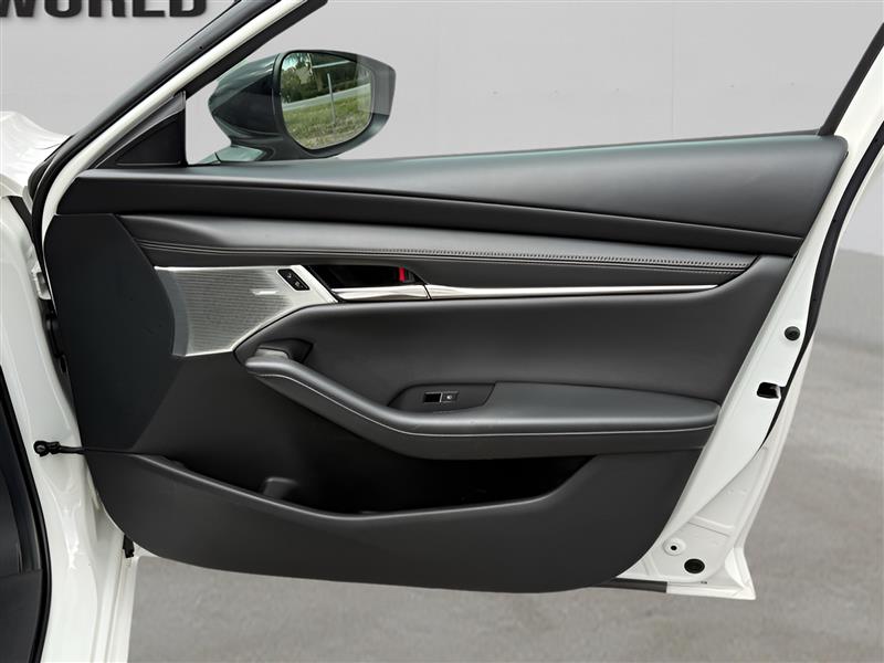 Mazda MAZDA3 2.5 Turbo Hatchback AWD 2021 Mazda MAZDA3 2.5 Turbo Hatchback AWD 2021