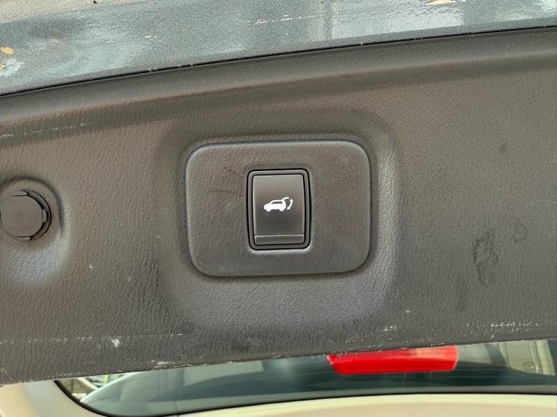 Infiniti QX60 Luxe 4D SUV FWD 2019 Infiniti QX60 Luxe 4D SUV FWD 2019