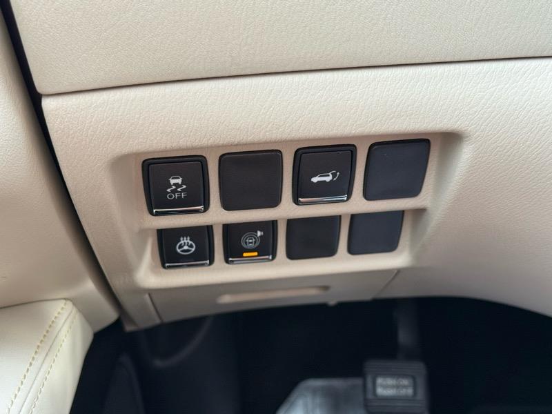 Infiniti QX60 Luxe 4D SUV FWD 2019 Infiniti QX60 Luxe 4D SUV FWD 2019