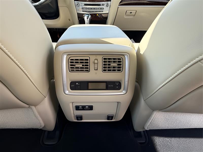 Infiniti QX60 Luxe 4D SUV FWD 2019 Infiniti QX60 Luxe 4D SUV FWD 2019