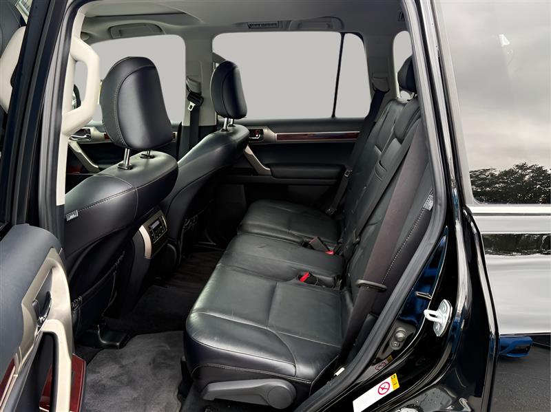 Lexus GX 460 4WD 4dr 2016 Lexus GX 460 4WD 4dr 2016