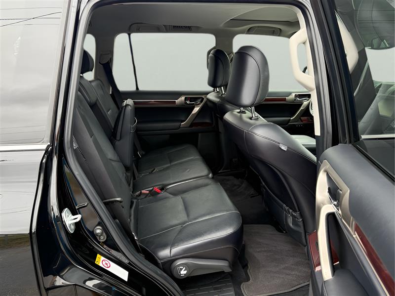 Lexus GX 460 4WD 4dr 2016 Lexus GX 460 4WD 4dr 2016