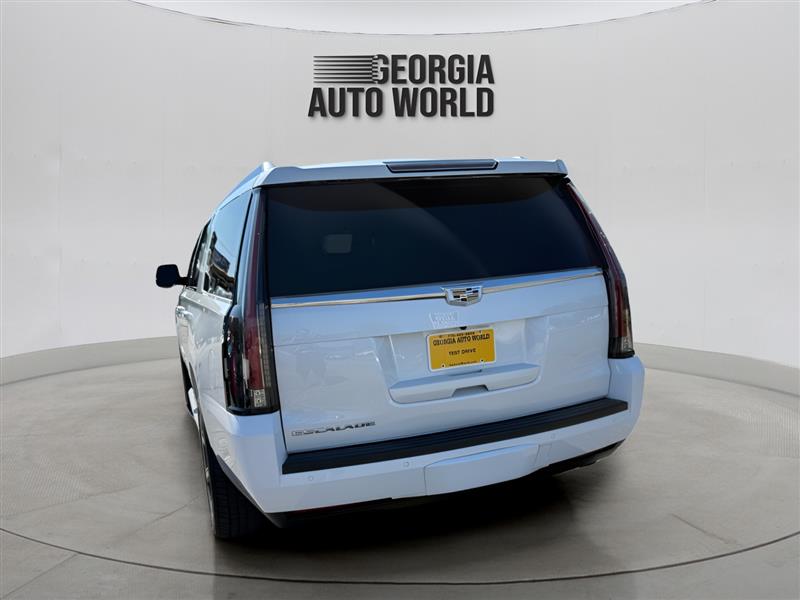 Cadillac Escalade ESV 2WD Luxury 2016 Cadillac Escalade ESV 2WD Luxury 2016