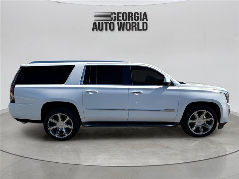 Cadillac Escalade ESV 2WD Luxury 2016 Cadillac Escalade ESV 2WD Luxury 2016