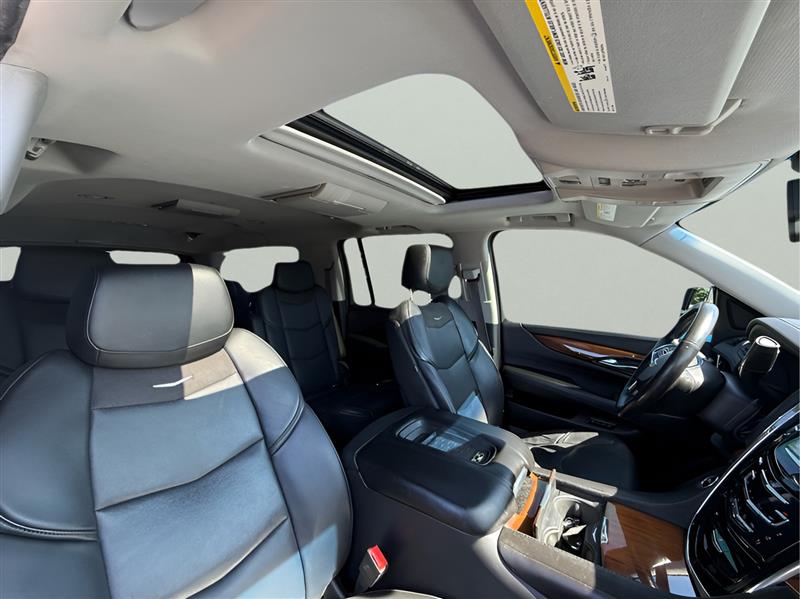 Cadillac Escalade ESV 2WD Luxury 2016 Cadillac Escalade ESV 2WD Luxury 2016