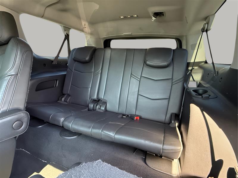 Cadillac Escalade ESV 2WD Luxury 2016 Cadillac Escalade ESV 2WD Luxury 2016