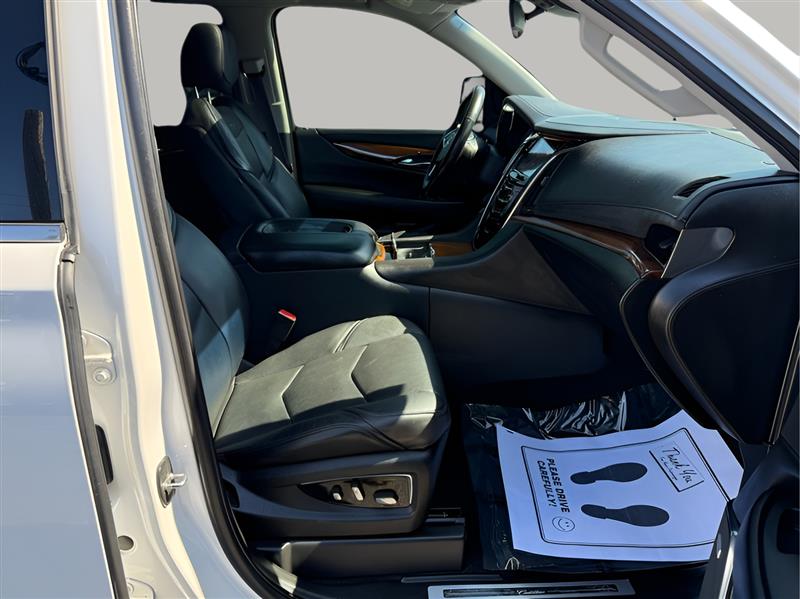 Cadillac Escalade ESV 2WD Luxury 2016 Cadillac Escalade ESV 2WD Luxury 2016