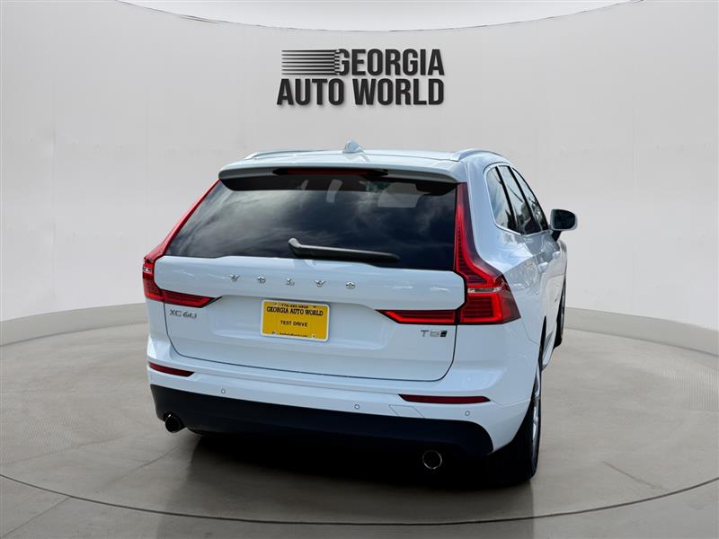 Volvo XC60 T5 Momentum AWD 2020 Volvo XC60 T5 Momentum AWD 2020