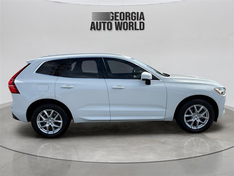 Volvo XC60 T5 Momentum AWD 2020 Volvo XC60 T5 Momentum AWD 2020