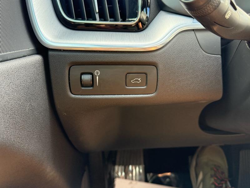 Volvo XC60 T5 Momentum AWD 2020 Volvo XC60 T5 Momentum AWD 2020