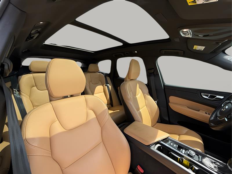 Volvo XC60 T5 Momentum AWD 2020 Volvo XC60 T5 Momentum AWD 2020