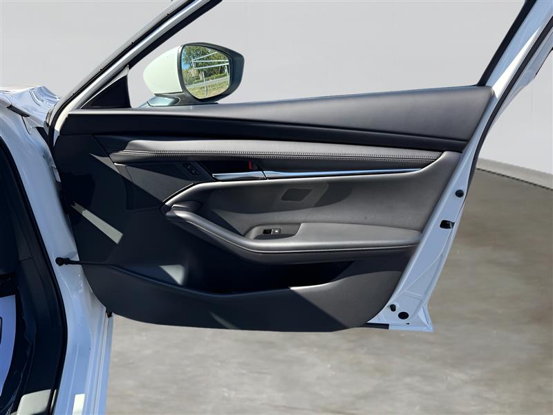 Mazda MAZDA3 Preferred Hatchback 2023 Mazda MAZDA3 Preferred Hatchback 2023